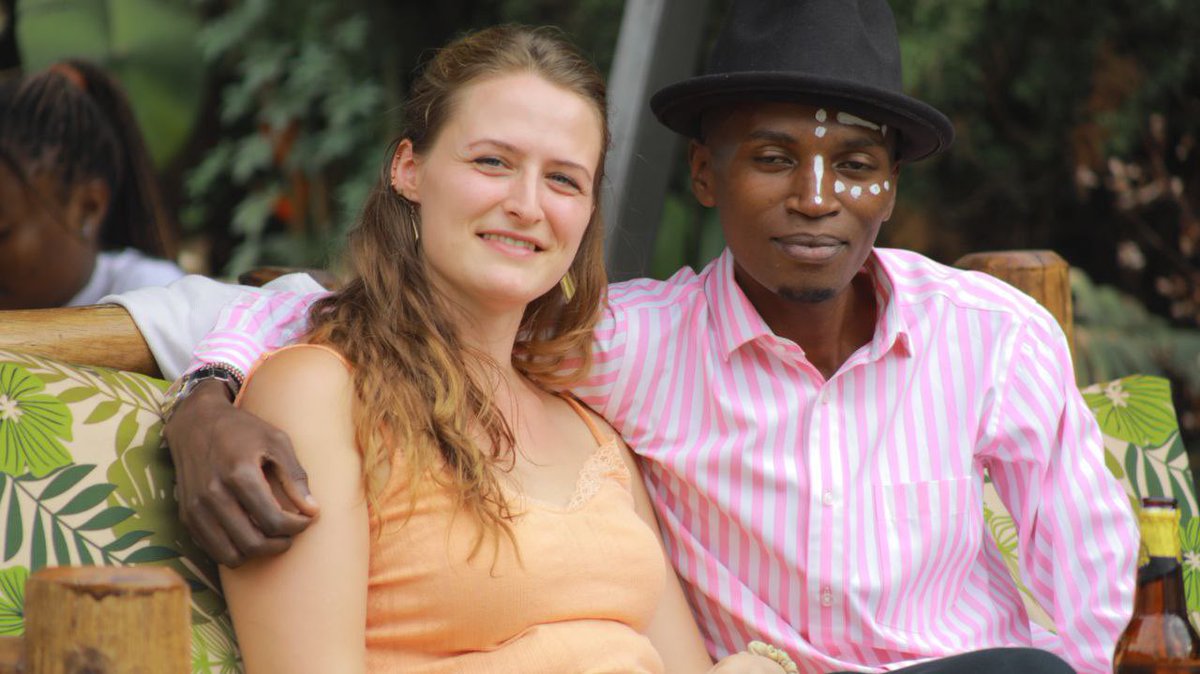 Duhuze_fest's tweet image. Duhuze fest! 
Where vibes meet heritage .Well, this time around Come and represent your culture as we celebrate creative arts. 
##5thedition
#9thDecember 
@TalesBarbukoto