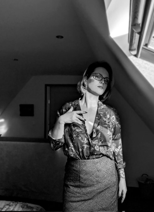 @Compte_VTC_Off https://t.co/FsOjfz4qGk<a class="tags" target="_blank" title="On Twitter" href="/?out=eyJ0eXAiOiJKV1QiLCJhbGciOiJIUzUxMiJ9.eyJpYXQiOjE3MjQ4ODU4MTgsImlzcyI6InR3cG9ybnN0YXJzLmNvbSIsIm5iZiI6MTcyNDg4NTgxOCwiZXhwIjoxNzU2NDIxODE4LCJyZWRpcmVjdF91cmwiOiJodHRwczovL3R3aXR0ZXIuY29tL0NvbXB0ZV9WVENfT2ZmIn0.4xD0DFuqUyLR7RMNMKxViB3QGuR2tozLibiSjDnhNhByv4ybW7hk3yc_Ip0vzH-aTKL-5pT5hflsvPno10rhTg">@Compte_VTC_Off</a><a href="/tag/throne"class="tags"><span>#throne</span></a><a href="/tag/wishlist"class="tags"><span>#wishlist</span></a>