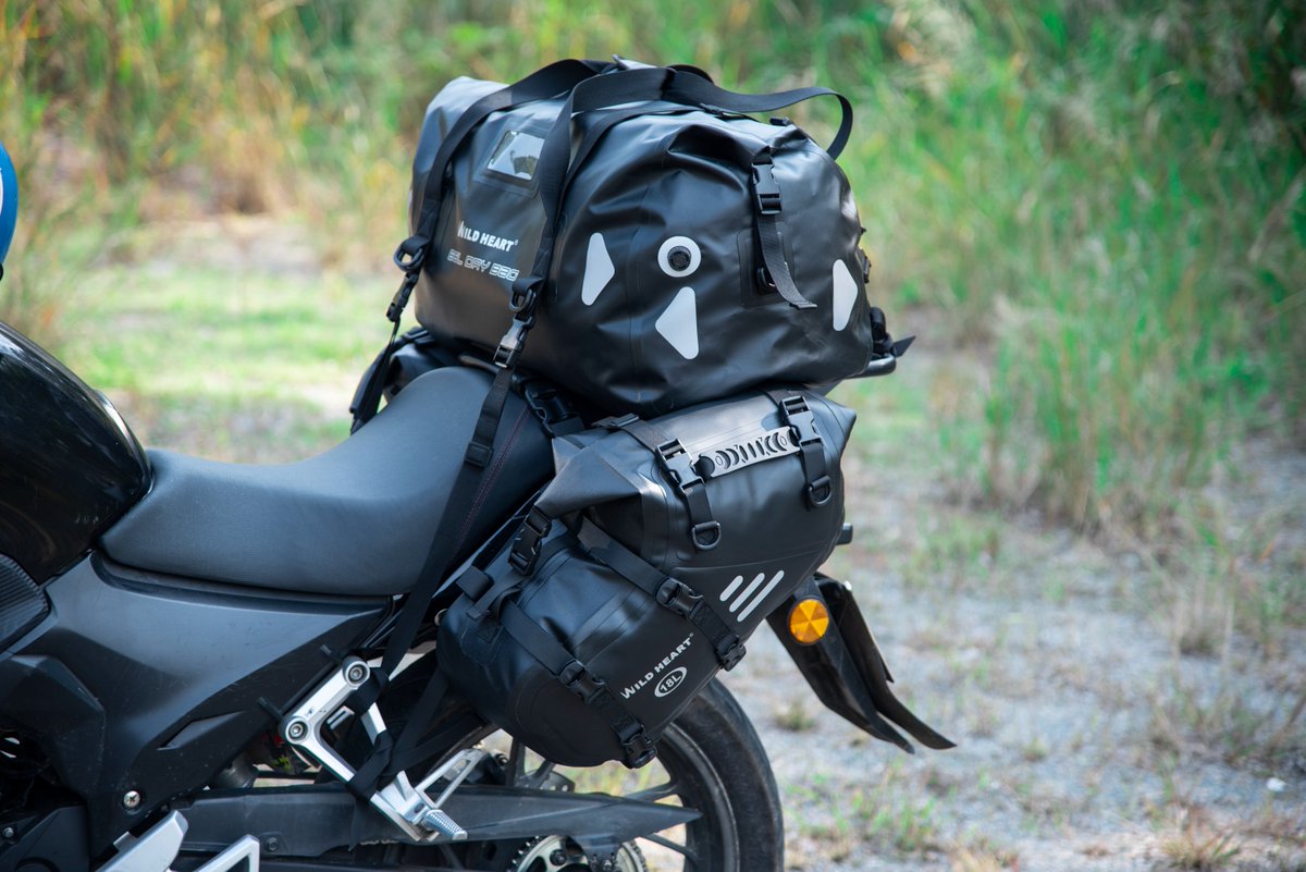 kellyxuoutdoor's tweet image. Wild Heart Waterproof Shoes Shape Motorcycle Saddle Bag；12L，18L and 25L
#motorcyclebag #motorcycle #motorcycleaccessories #motorbikebag #dirtbikebag #saddlebag #tailbag #rider #waterproofduffelbag #waterproofbag 
aliexpress.com/store/11031852…