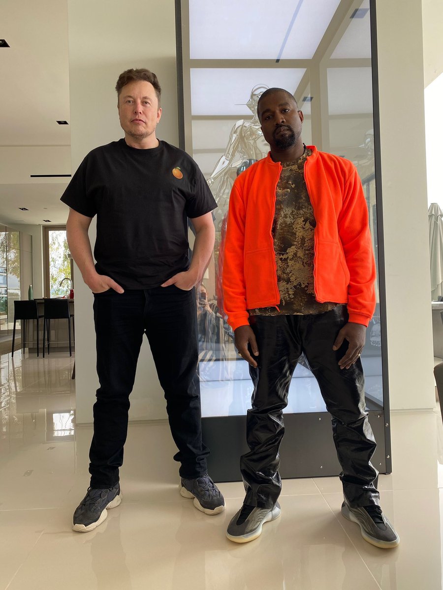 RapMais's tweet image. 🚨 Kanye West afirma que não é bipolar e que ficou com sinais de autismo após acidente de carro em 2002

O rapper pediu para que Ian Connor divulgasse algumas mensagens na qual ele estava tentando enviar para Elon Musk

Alem de falar sobre o autismo, ele afirma na mensagem que…