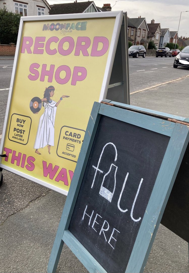colcheco's tweet photo. Pop to 37/39 Layer Road #Colchester this week for records and refills!
#layerroad #colchesteressex #essex https://t.co/LC1HpQUcm0
