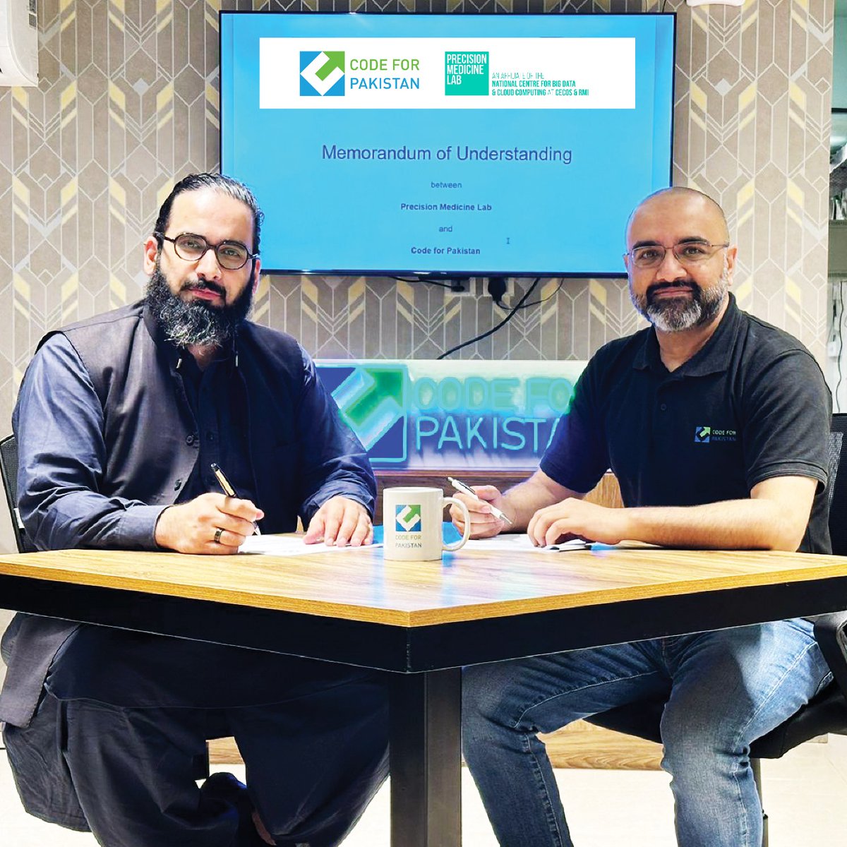 CodeforPakistan's tweet photo. We are teaming up with @pmlabpk for innovation &amp; community engagement. 🚀

PML uses tech, data, &amp; medicine to improve patient outcomes. Our history goes back with Dr. Faisal supporting our 2014 hackathon &amp; now we're set to make a positive impact in healthcare and more. Stay tuned https://t.co/6dWiz3aU15