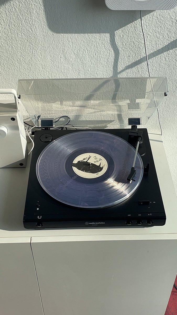 1999 (@whyfallinluv_) on Twitter photo 