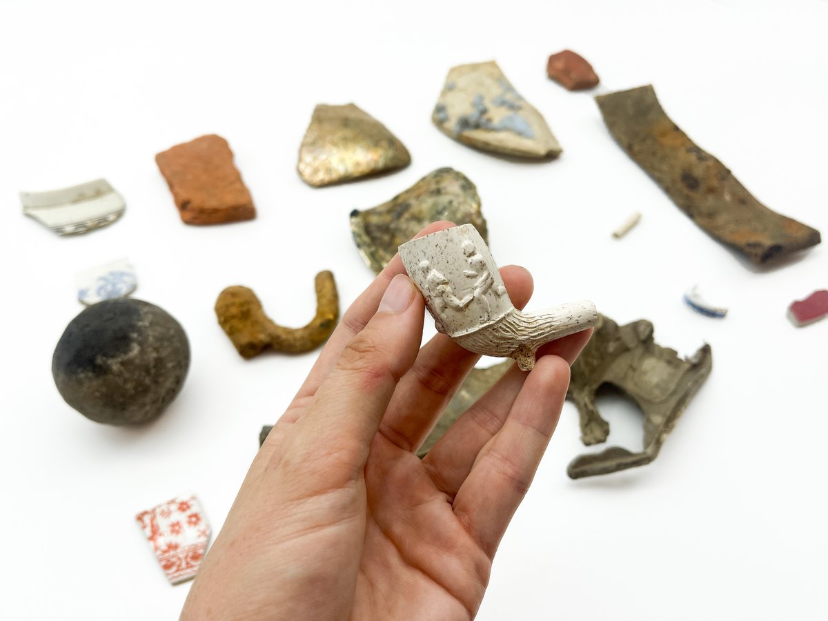 ComptonVerney's tweet photo. Join Volunteer Archaeologist Hilary Calow on 20 January 2024 to explore evidence of pre-historic, Roman, Anglo-Saxon and more activity at Compton Verney, plus the opportunity to handle some of the finds!
Book now on our website: https://t.co/3NgIANACON https://t.co/gij4YDp9zh