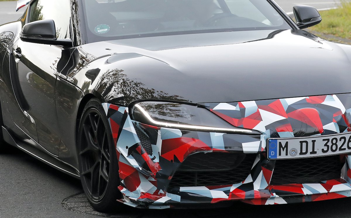 responsejp's tweet photo. 最強のスープラ「GRMN」ついに登場か!? BMWの直6ツインターボ搭載で500馬力オーバー必至
https://t.co/EoynRm2DoX

#新型車 #トヨタ #スープラ #GR https://t.co/zuITiYXzIr