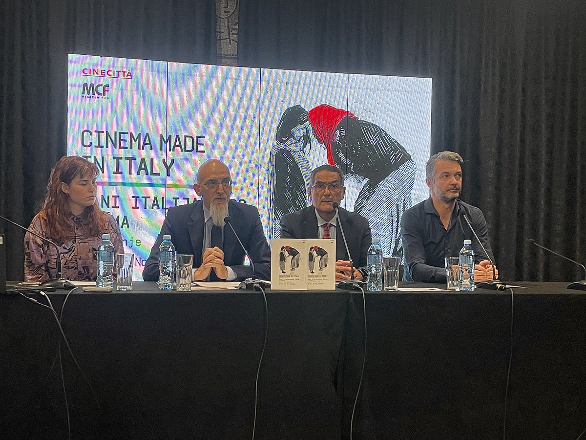 gori_luca's tweet photo. Oggi presentazione di "Cinema Made in Italy", la rassegna organizzata da @Cinecitta in collaborazione con @IICBelgrado ed #MTSDvorana che contribuisce a promuovere la lingua italiana portando in Serbia il meglio delle più recenti produzioni cinematografiche del nostro Paese. https://t.co/VxEBKUlXWr