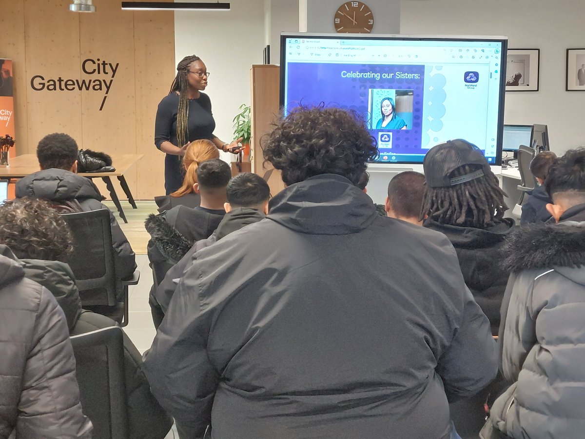 It is a great pleasure to have Yinka Fadina from NatWest #corporatepartner visit us today. Yinka shared all the career opportunities at Natwest – apprenticeship programmes – opens in May 2024 that our young people can apply for. #natwest #corporate #corporateevents #employervisit