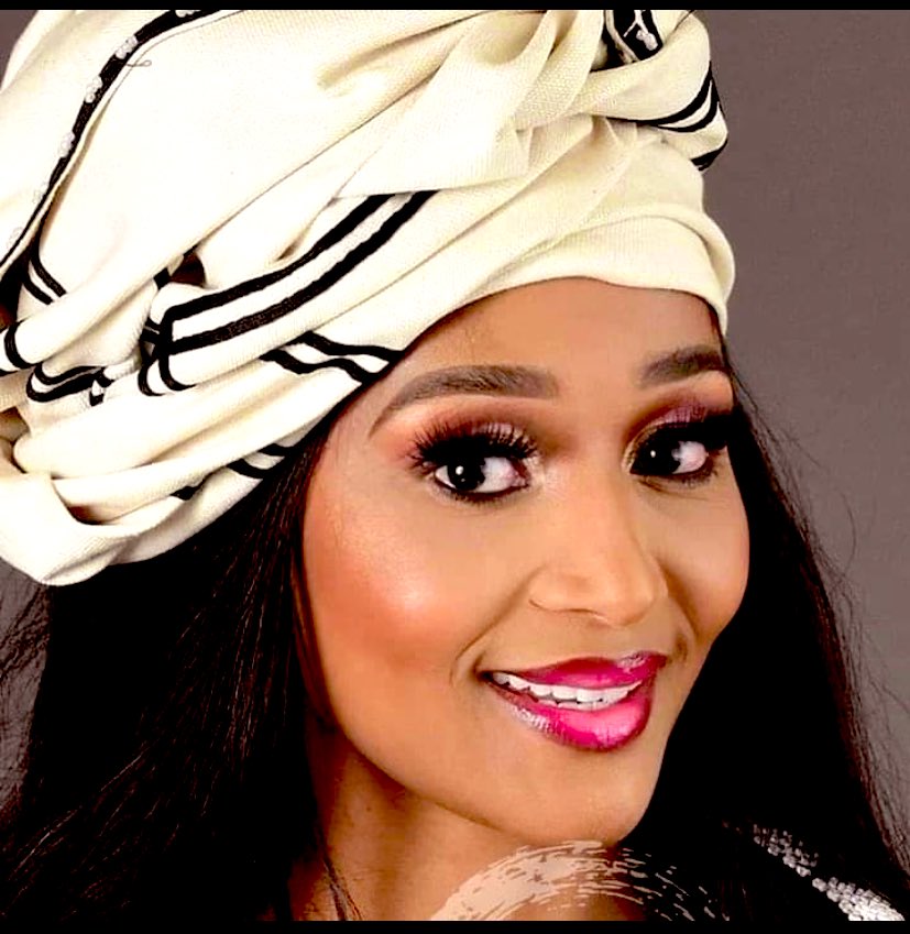 au_badela's tweet image. #BackInBusiness - all machinery have arrived! 

The aim was to get her face on the T-shirt = R250! 

“And so find favor and high esteem In the sight of God and man.”
Proverbs 3:4 NKJV