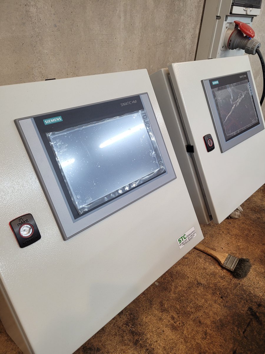 ReleProPLC's tweet image. Cuadros fabricados con Paneles HMI SIMATIC Comfort de @siemens_ind ¡Excelente funcionalidad HMI para las aplicaciones mas exigentes!
Nuestros clientes lo tienen claro.