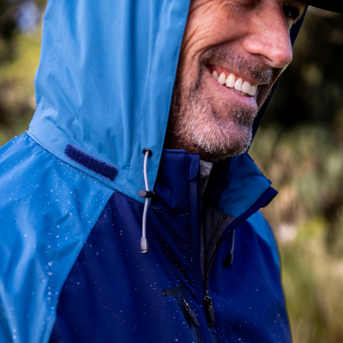SunMountainGolf's tweet photo. Who needs a raincheck? We make the most playable rainwear on the market. #sunmountainsports #rainwear #golfouterwear #fallouterwear https://t.co/Fqkx88uYIr