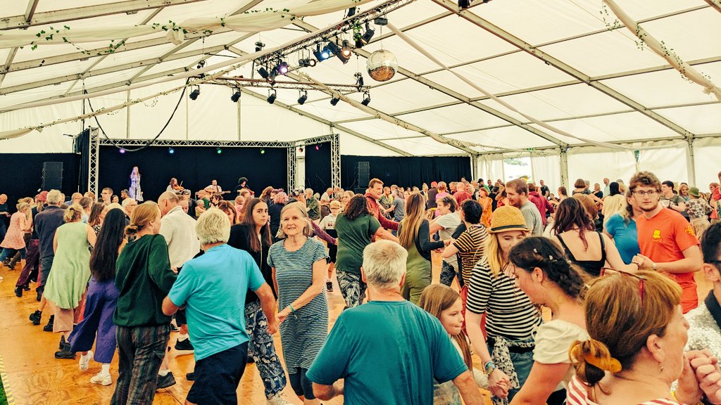 I loved calling for <a href="/grannysattic3/">Granny's Attic</a> at <a href="/towerseyfesti/">Towersey Festival</a> this year, so I'm extra excited to be calling for them again this Friday at <a href="/KneesUpCecil/">Knees Up Ceilidhs</a>! 8pm start at <a href="/cecilsharphouse/">Cecil Sharp House</a> in London, tickets still available. #ceilidh #ceilidhcaller #kneesupcecilsharp