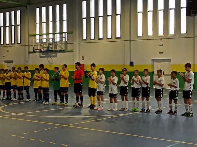 arucascf's tweet photo. 🤩 Un día histórico

El pasado domingo arrancó en competición oficial nuestra nueva sección de fútbol sala 🥰

¡Aquí les dejamos algunas imágenes! 📸

#Blanquinegros 🤍 https://t.co/M4ECprK655