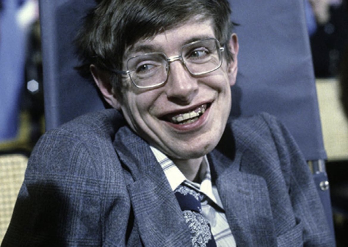 On June 28, 2009, the world-famous physicist Stephen Hawking threw a party at the University of Cambridge, complete with balloons, hors d'oeuvres and iced champagne. Everyone was invited but no one showed up. Hawking had expected as much, because he only sent out invitations…