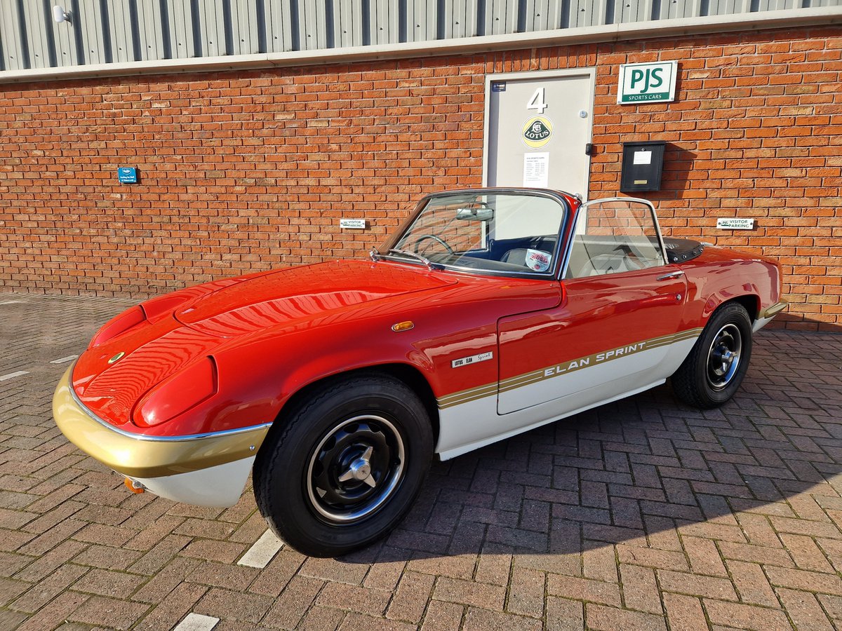 FOR SALE - 1972 Lotus Elan Sprint DHC. Please see our website for more details: pjslotus.co.uk/lotus-elan-spr… 
#pjslotus #lotuselan
