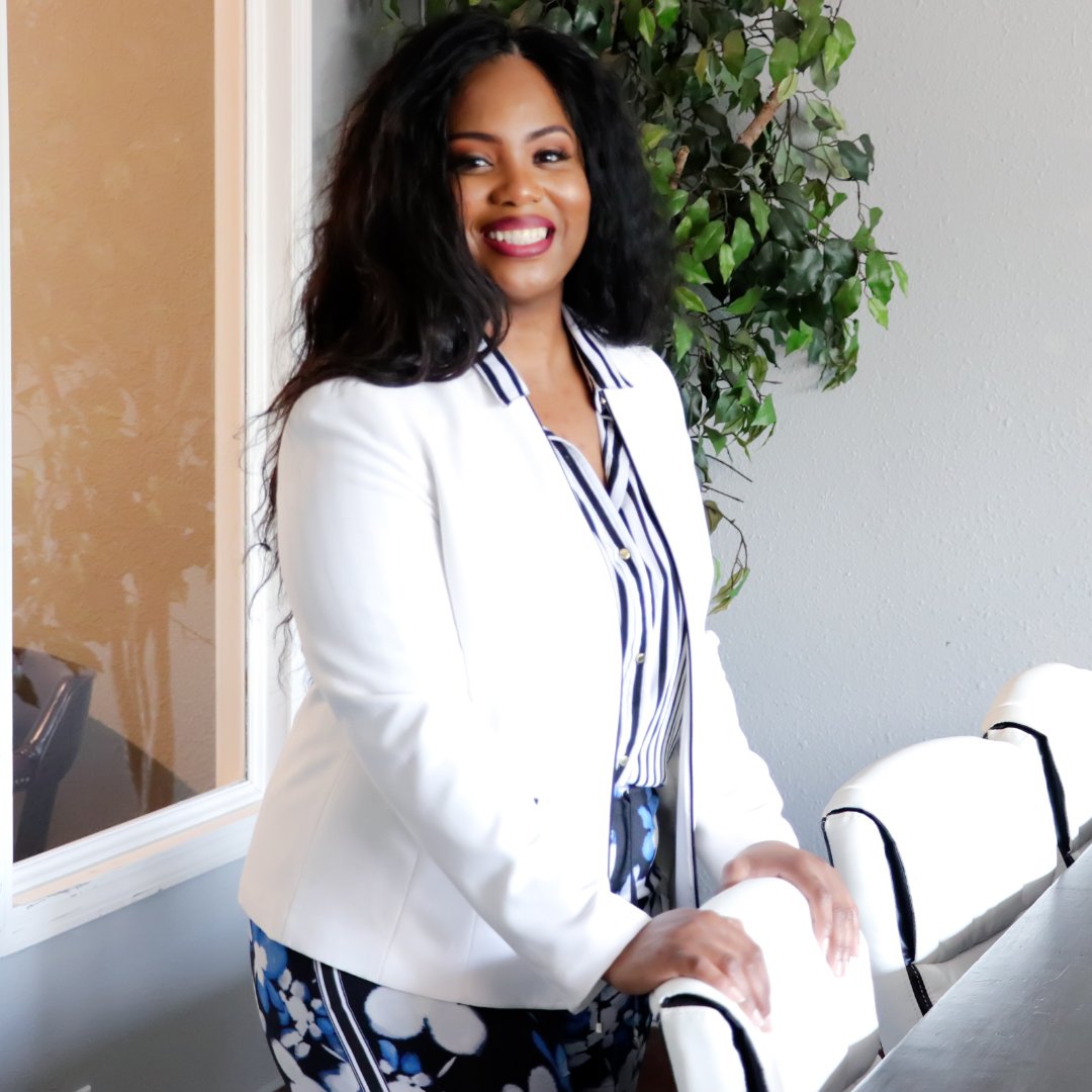 SDavisLG's tweet photo. Our retainer packages offer you access to a dedicated attorney who will invest time in understanding your business, ensuring a strong legal partnership built on trust and collaboration. 

#BusinessAudit #AnalyzingProgress #PlanningAhead #GrowthMindset #BusinessStrategy https://t.co/N6lcP1CRZv