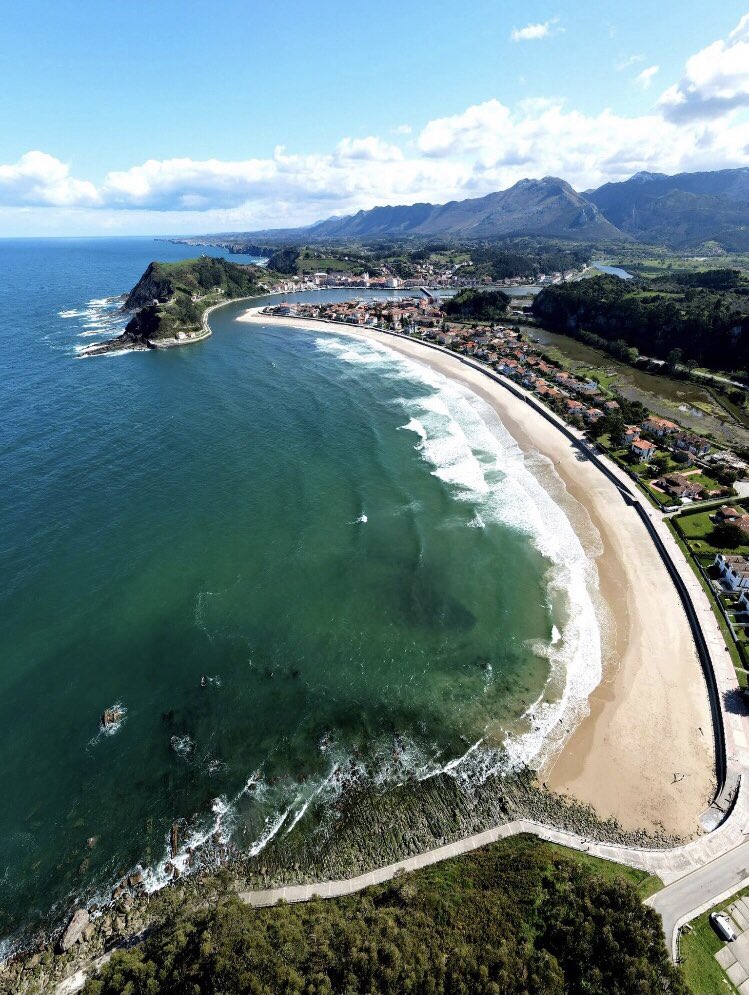 Ribadesella. Asturias. España. Paraíso Natural 💚 #felizmartes