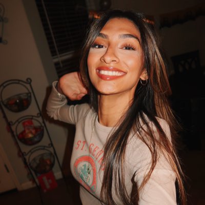 lisettie__'s tweet photo. #NewProfilePic https://t.co/xFaB5ovnHC