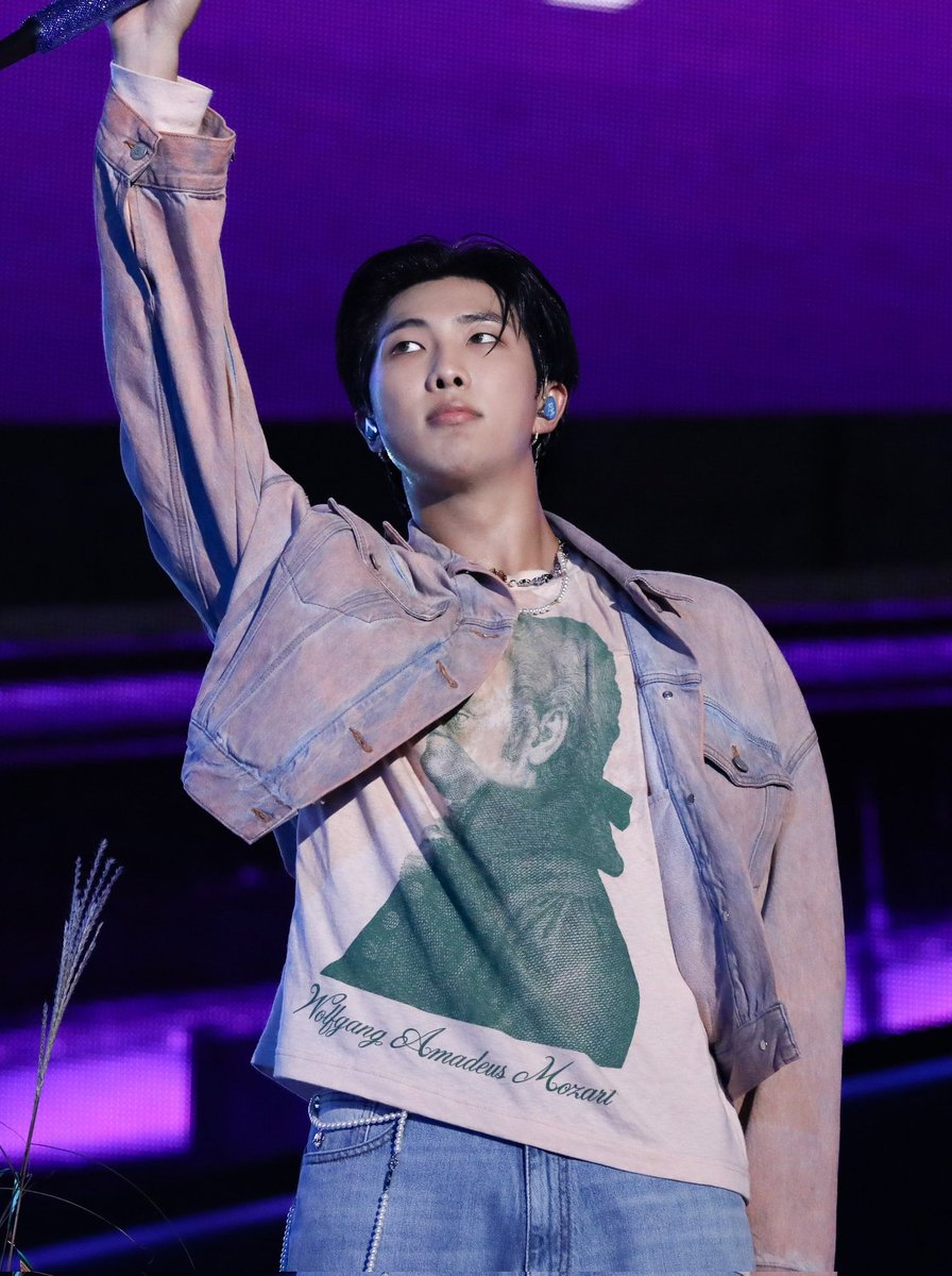 I vote #Indigo by #RM for #KpopAlbumOfTheYear at #PopGoldenAwards