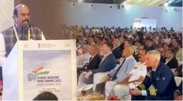 JEENATH_DEEPAK's tweet image. ”இந்திய கடல்சார் வளர்ச்சியில் முன்னணியில் இருக்கும் தமிழ்நாடு” என பொதுப்பணித்துறை மற்றும் நெடுஞ்சாலை துறை அமைச்சர் அமைச்சர் எ.வ.வேலு பெருமிதம்!
#stalinism
#MaritimeDevelopment #MinisterEVVelu 
#TamilNadu