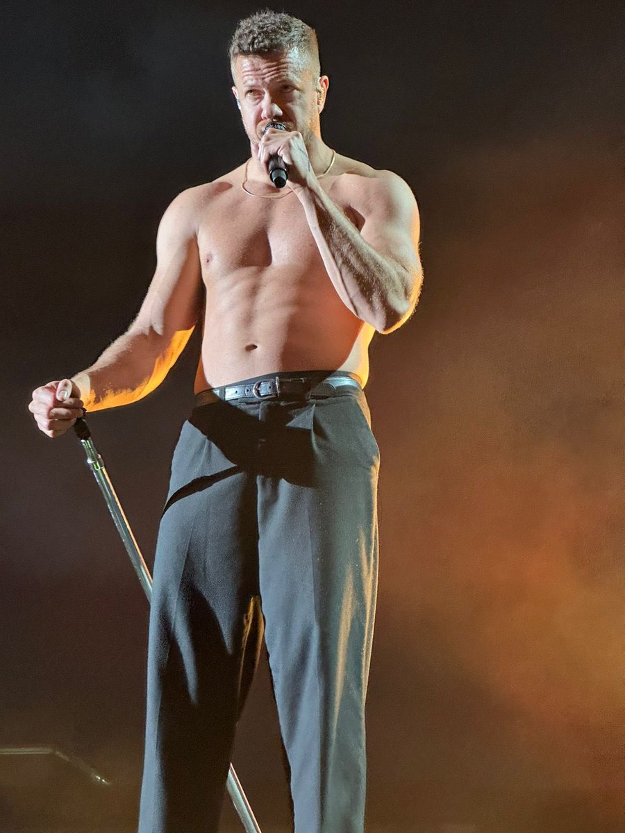 flaxx01's tweet image. la foto que guardé  // la foto que le tomé 
#danreynolds #imaginedragons #mercuryworldtour