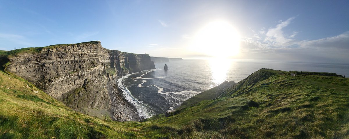 cormac_mcginley's tweet photo. Cliffs of Moher, County Clare, Ireland. https://t.co/ACWJt8b7xS