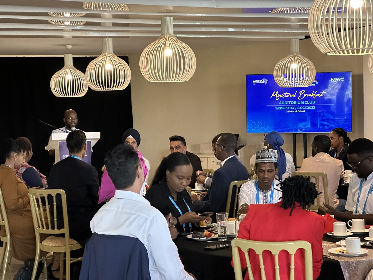brianwong_'s tweet photo. Kicking off Day 2️⃣ of @AfricaHTSummit with a ministerial breakfast meeting on #youth in #digitalhealth, discussing critical challenges and opportunities at the intersection of youth-led #innovation and #digital #healthcare solutions! 💡
#AHTS23 #AHTS2023 #MCW23 https://t.co/VdakXiRcKq