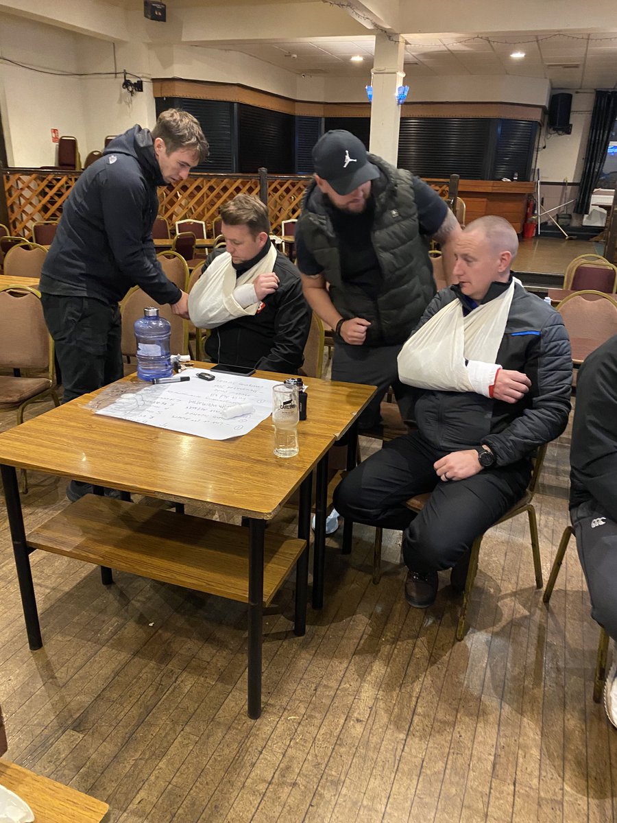 timpoole959's tweet photo. Up with @TaibachRFC last night delivering FA for team coaches - all eager to learn new skills in the event of a player becoming injured through rugby! @Linsbridge #EmergencyActionPlanning #CPR #DRSABC #freecourseforrugbyclubsinwales https://t.co/BsgSH92rkY