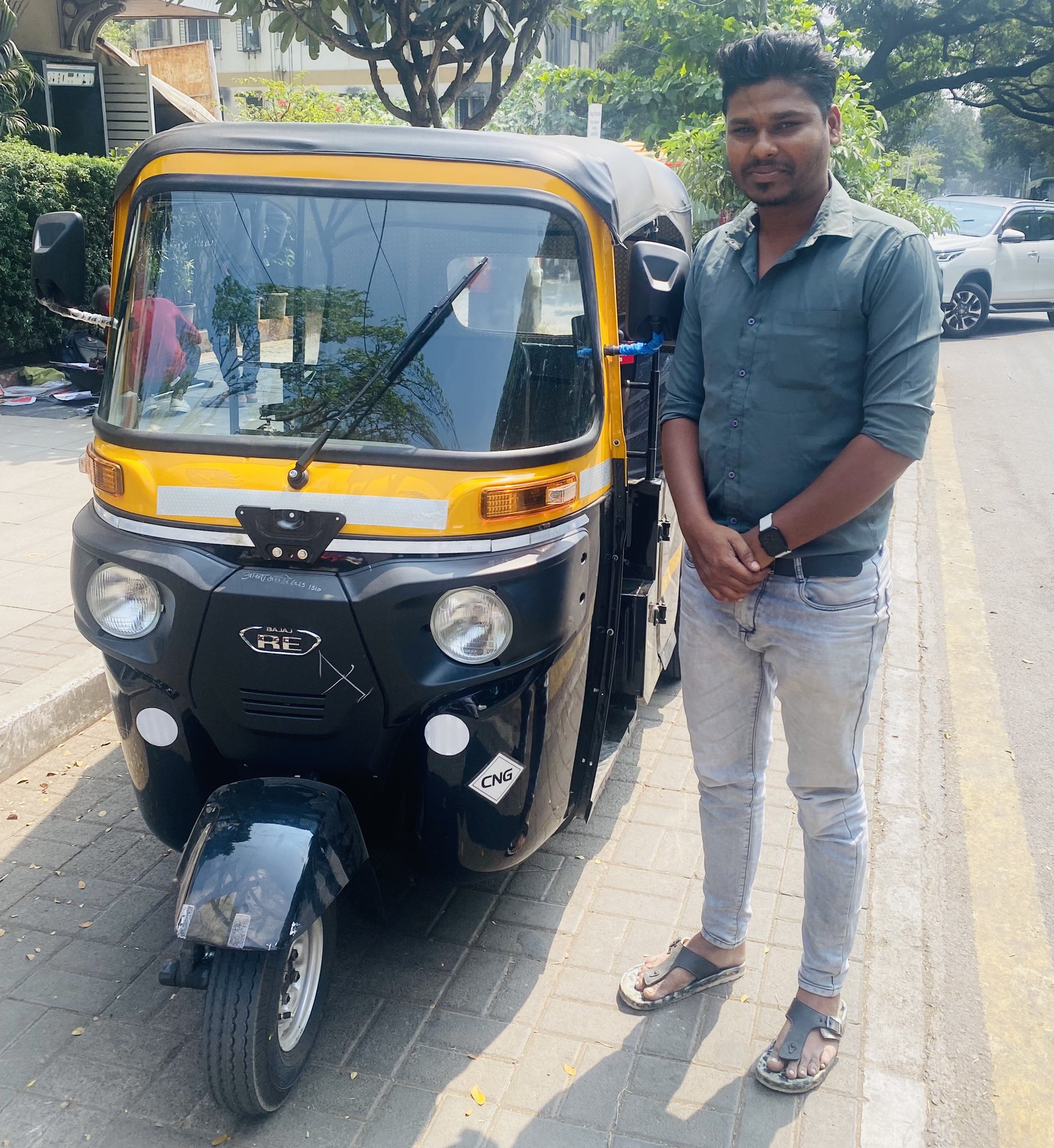 Bajaj olx 2024