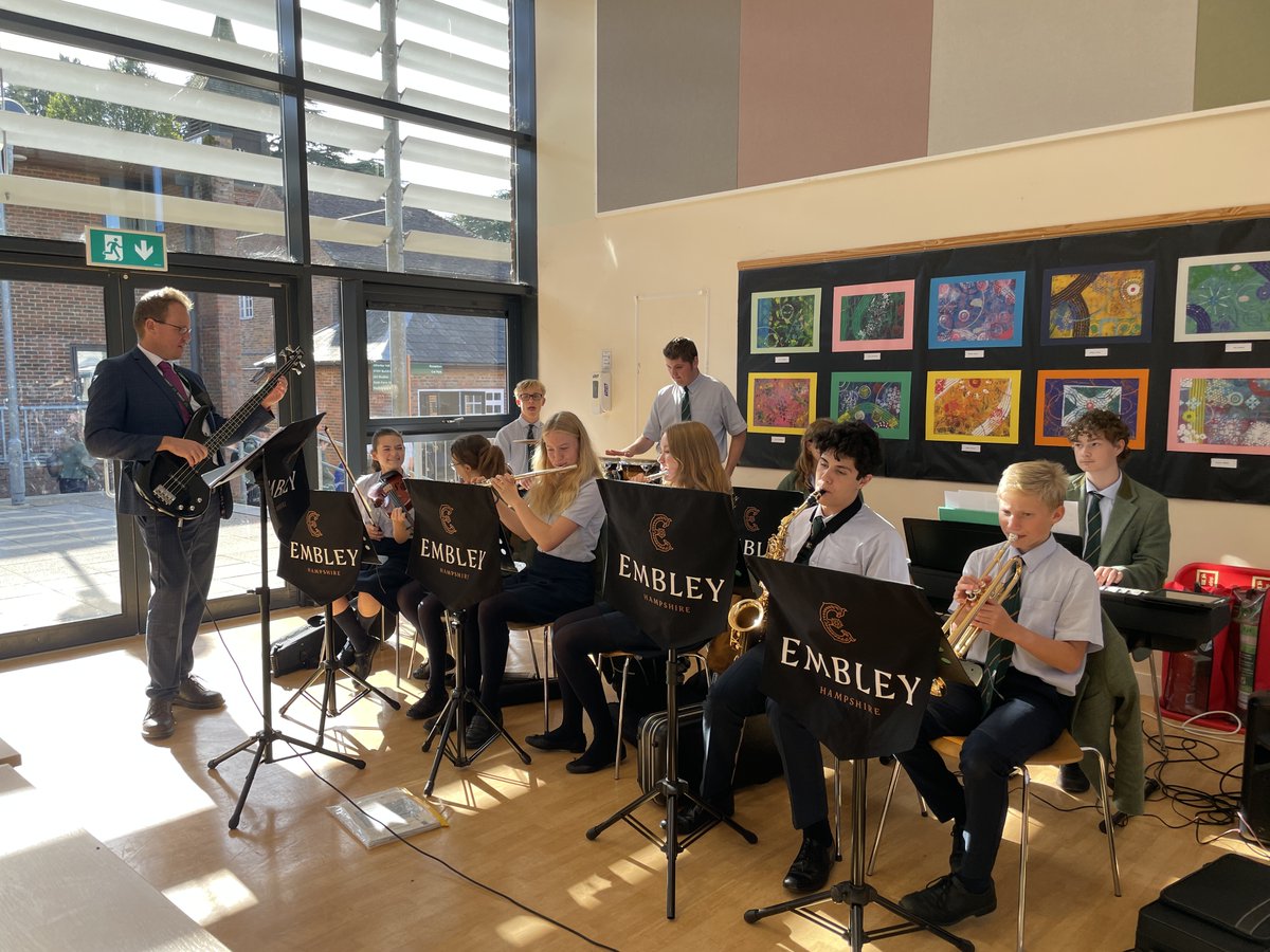 Our talented @EmbleyMusic Concert Band created a wonderful atmosphere in the Atherley Hall yesterday! 🎻🎶 They delighted us with a lunchtime concert to say farewell to their current repertoire of songs 👏 #theembleyway #hampshire #educationwithcharacter