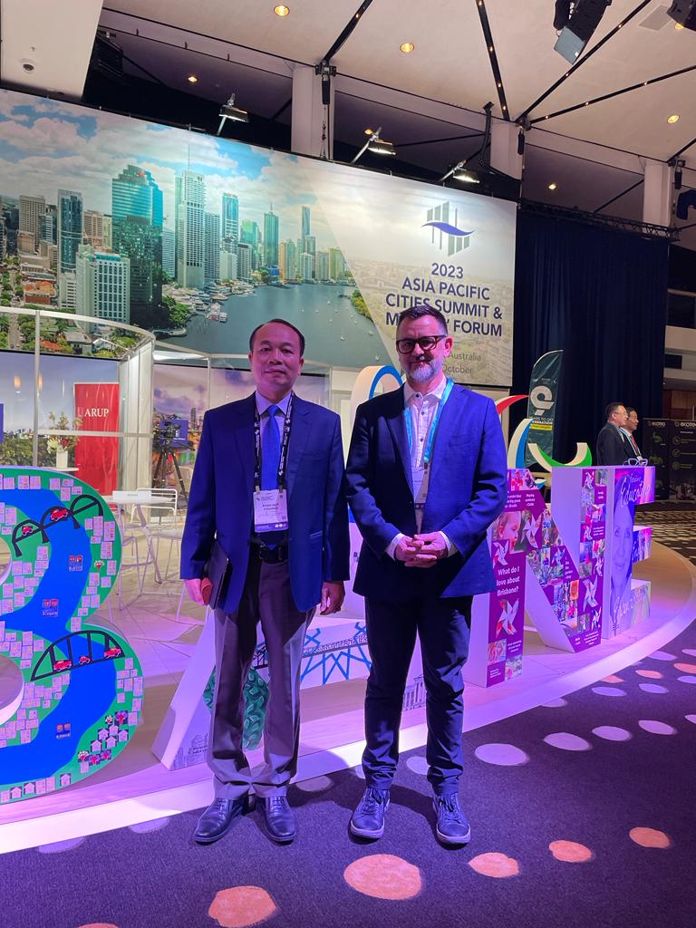 aasctf's tweet photo. We thank @brisbanecityqld for making us part of the #2023APCS to share updates on our Huế Smart Digital City Model project 🇻🇳and Luang Prabang Smart and Integrated Urban Strategy project 🇱🇦. To more vibrant discussions on urban innovation, livability, and sustainability! https://t.co/Ey82sQoVh6