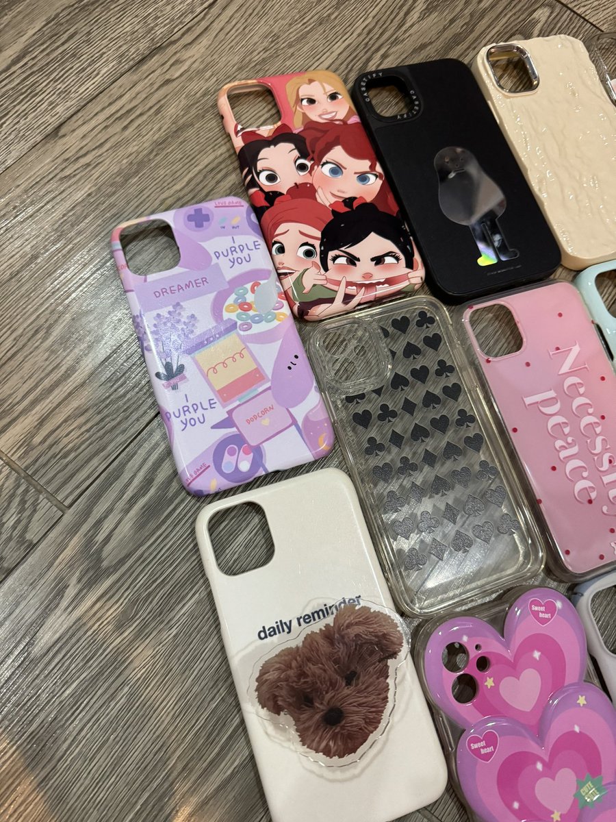 yourrabbit24's tweet photo. โล๊ะ #เคสไอโฟน iphone 11 ❤️‍🔥
อันละ 50-60 บาท เท่านั้นค่า บางอันเพิ่งซื้อมายังไม่ได้ใช้เลยก็มี🥺 ซื้อเยอะลดให้คับ ค่าส่งคิดตามจริง เลือกส่งได้ปณ/เอกชน คับ 😙 
แอดไลน์หน้าโพรไฟล์มาได้เลย เพื่อความรวดเร็ว 💕 
#ส่งต่อเคส #เคสโทรศัพท์ #ส่งต่อเคสไอโฟน #พรีเคส #เคสเกาหลี #พรีเกา https://t.co/2D5bMYoBsi