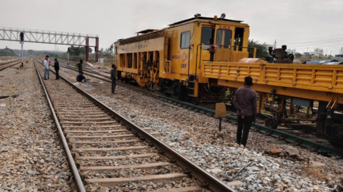 RailAnalysis's tweet image. #SouthEasternRailway commissions Yard #remodellingwork with #electronicinterlocking at Rourkela

Read more...news.railanalysis.com/south-eastern-…
 
@serailwaykol

#SER #indianrailways #railway #electrical #infrastructure #track #development #construction #electronic #project