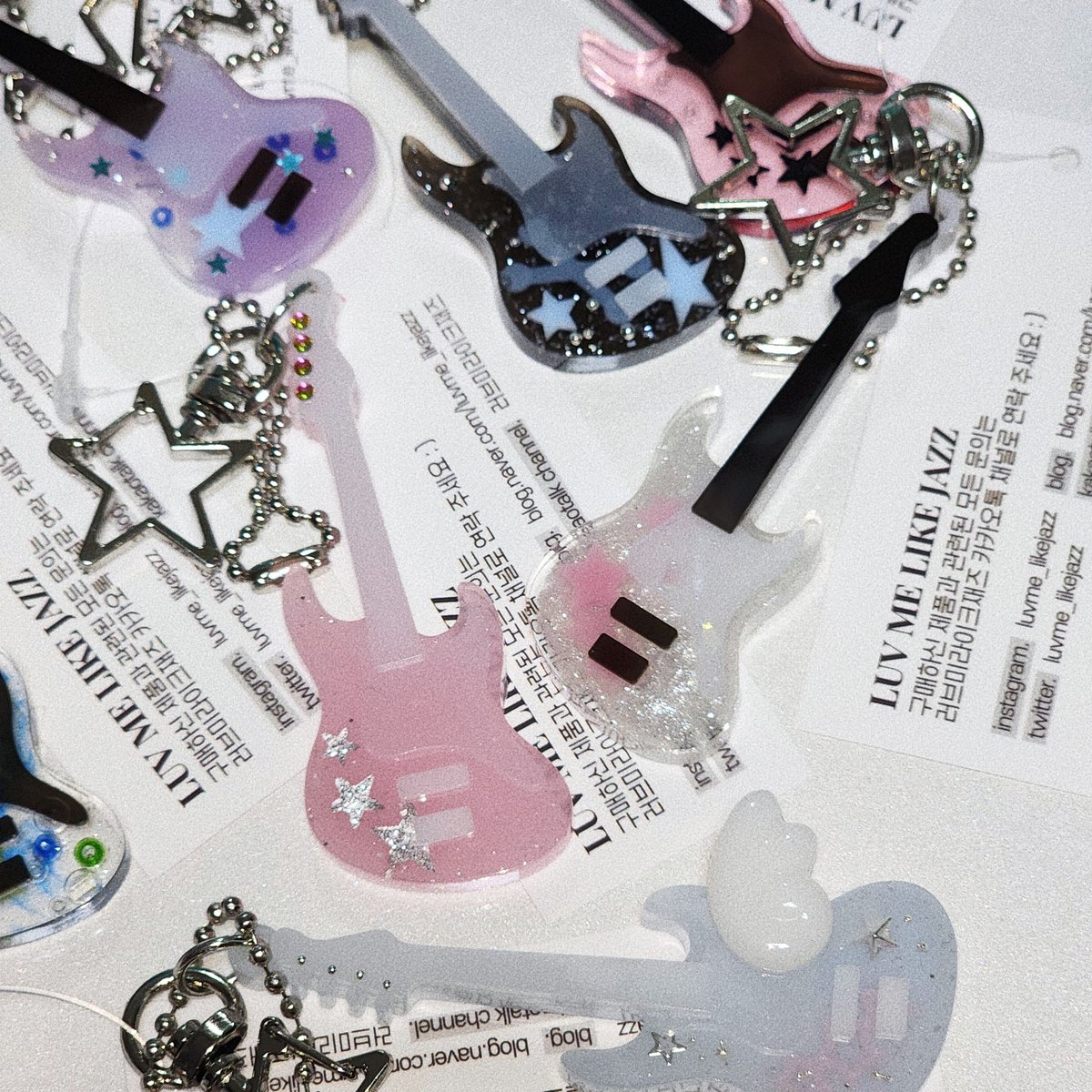 #RT 추첨 레진acc 보내드려요
#러브미라이크재즈

🏷🎸
베이스 기타 키링 마켓 2차

품절상품 주문제작 가능합니다!
☆*: .｡..｡.:*☆☆*: .｡*
 윗치폼🔗 witchform.com/deposit_form/4…