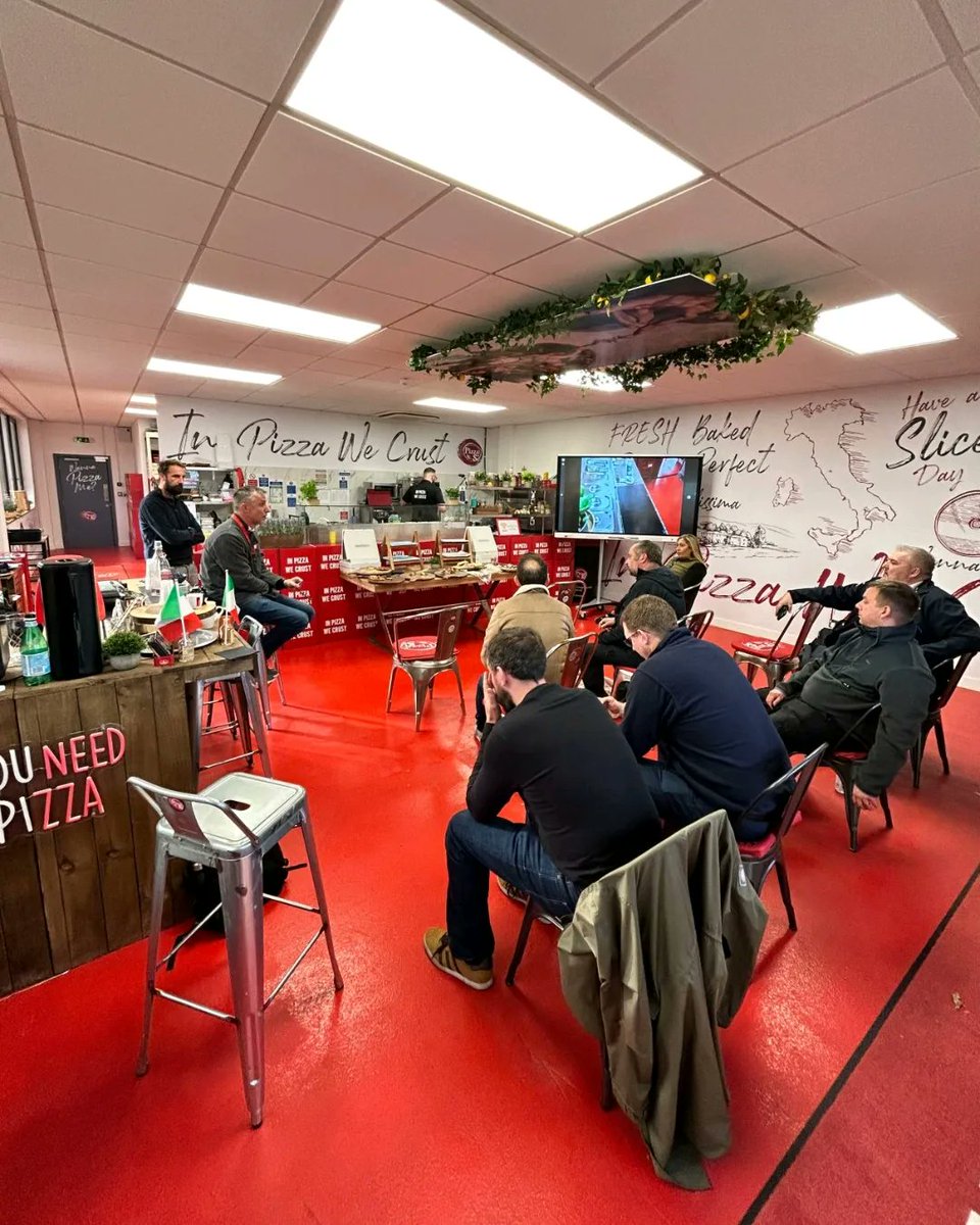 Always a pleasure to host our friends, the Wadworth team, at our Pizzasi Academy for some training and sampling our range of bases and speciality breads! 🎓We hope you enjoyed it as much as we did! 🙌😋 

#PizzasiAcademy  #InPizzaWeCrust