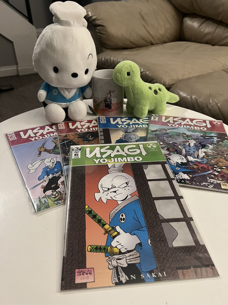 I was only planning on reading the first few issues tonight but USAGI YOJIMBO is just too much fun!

Reading issues 6-10 now…might be a late comic night, though. I am having a blast enjoying this series for the first time since they were coming out monthly!