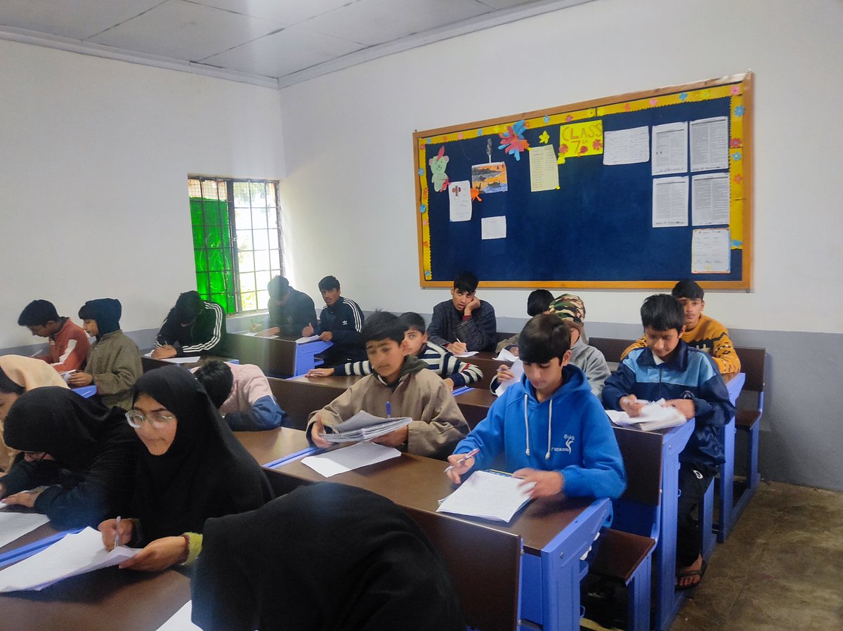 JnvKupwara's tweet photo. Value Education Olympiad 2023 
#jnvkupwara #ROchd https://t.co/VkAuwHZNnS