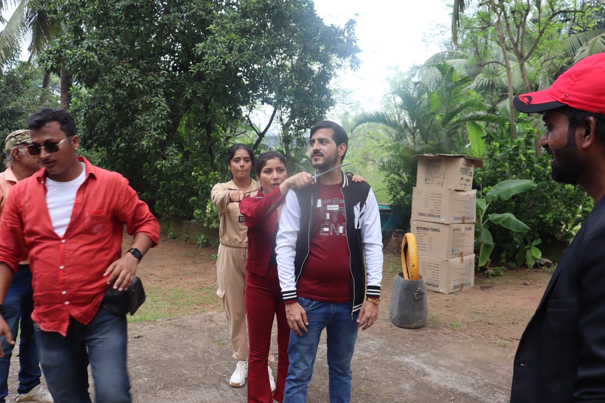 SmartKiller_'s tweet photo. SMART KILLER 
MOVIES SHOOTING CLIMAX 
#mudisland #mirandahouse #theatre #movies #smartkiller #durgeshnautiyal #sunilpal #hemantbirje #rameshgoyal #pujadadwal #pinkychinoy https://t.co/3R51uUXcBL