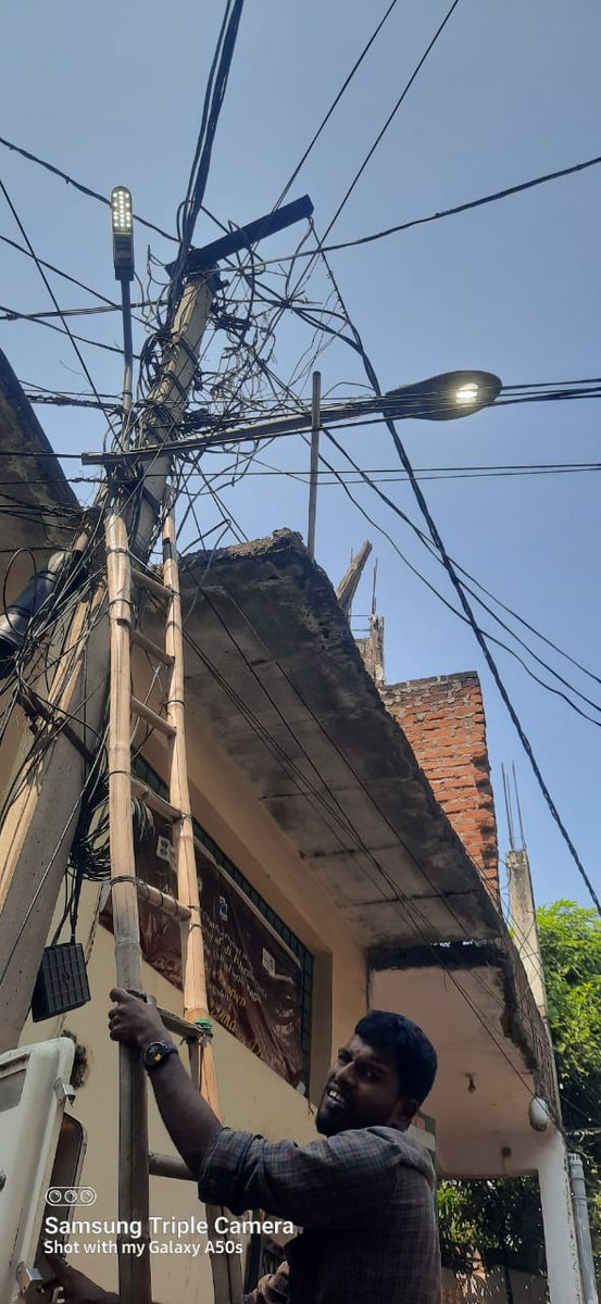 Dy.EE/GHMC/C- 12 &13 tweet media