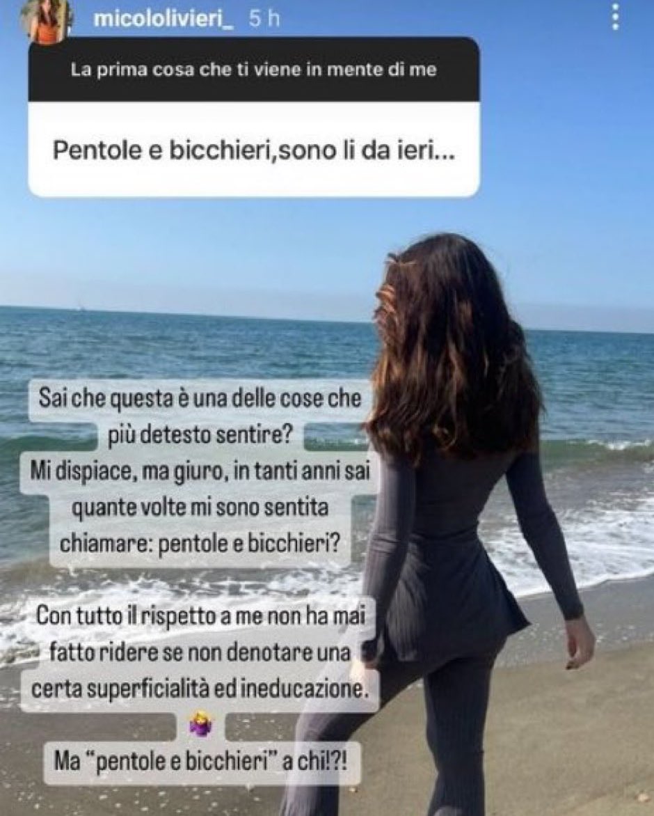 chiaravix's tweet photo. su torna a casa dai, e per favore in fretta: 🎪 https://t.co/dxiV9wvdsE
