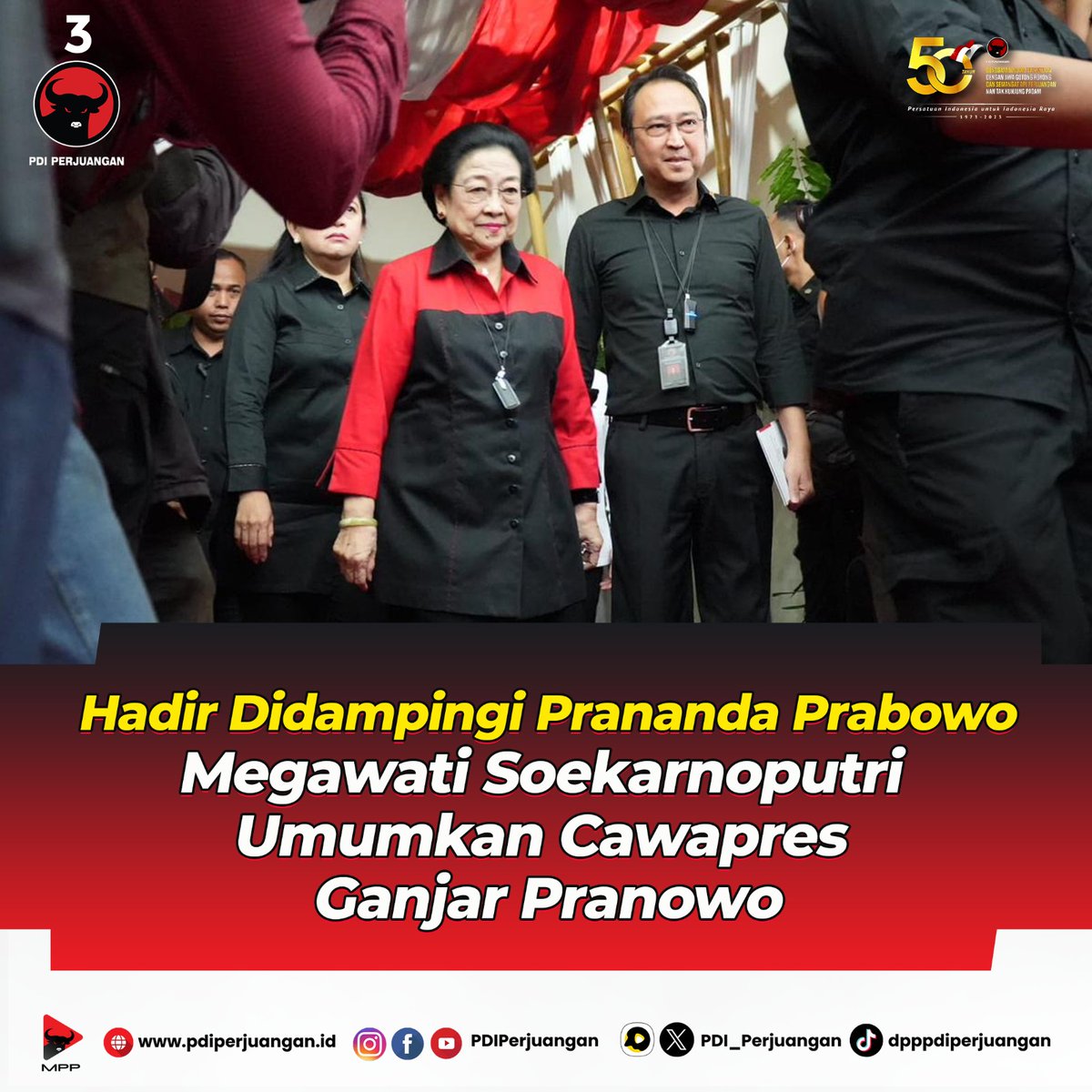 PDI_Perjuangan's tweet photo. Megawati Soekarnoputri dengan didampingi oleh Prananda Prabowo menghadiri acara pengumuman Cawapres Ganjar Pranowo. Dalam agenda ini, Megawati Soekarnoputri mengumumkan sosok Cawapres Ganjar Pranowo.

Secara Resmi Megawati Soekarnoputri mengumumkan Mahfud MD sebagai Calon Wakil Presiden Ganjar Pranowo dalam pemilihan umum 2024 mendatang.

#PDIPerjuangan
#GanjarUntukSemua
#GanjarPresiden
#MEnangkanGAnjar