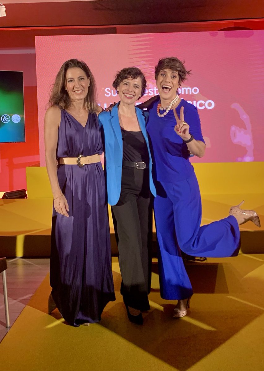 Está mal que yo lo diga pero menudo equipazo de presentadoras tiene esta edición de #Inspirational23 vente que puedes conectarte en directo en streaming! ⁦<a href="/Susana_Roza/">Susana Roza</a>⁩ ⁦<a href="/AngelesBlancoTV/">Angeles Blanco</a>⁩