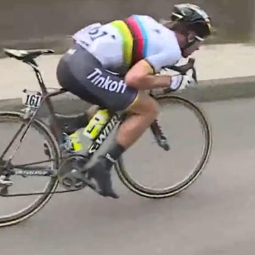 Skyblu40's tweet image. Se retiran Peter Sagan, Greg Van Avermaet y ZdeneK Stybar.  

Simplemente guerreros. 
#paves #Ciclismo #Cycling