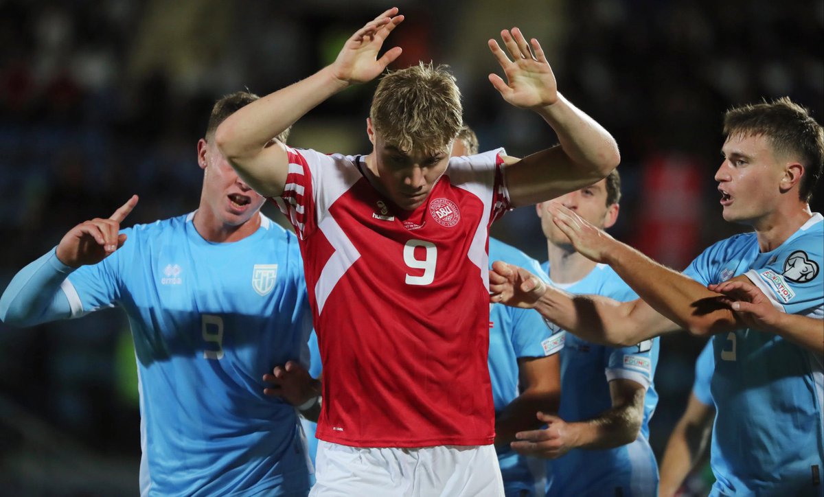 🚨🚨🎙️| Rasmus Højlund: "I understand Italian and I could hear several of them saying nasty things. They were pushing me, hitting me. The last duel in particular has nothing to do with football. It's a straight red. The referee had no control over the match."