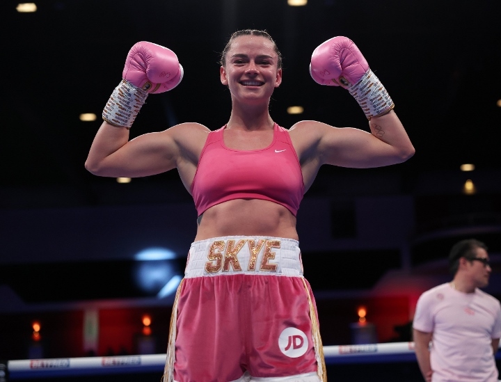 Skye Nicolson- Lucy Wildheart To Land On Cameron-Taylor II Dublin Show dlvr.it/Sxc7q1
