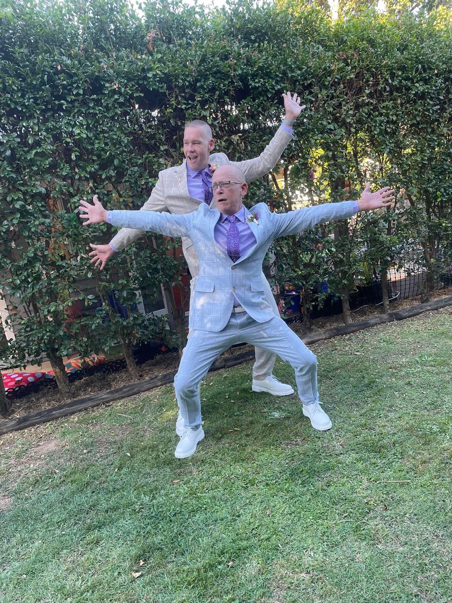 mavisracer's tweet image. 🎉 Oh yeah. Guess who got married! 🏳️‍🌈❤️🏳️‍🌈@burntpineapple 🎉 #grooms #loveislove #gaywedding #forgottopost #lovealways 🏳️‍🌈🎉🏳️‍🌈