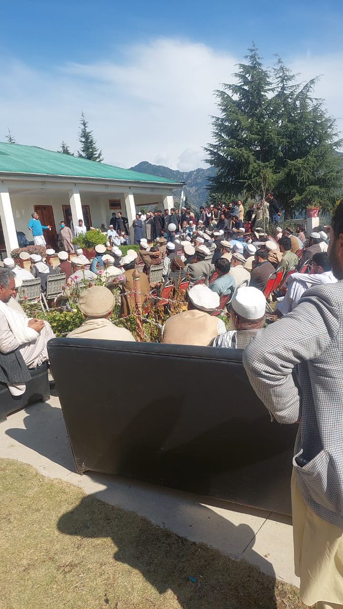 PresidentPPPDir's tweet photo. یوم شہداء
سانحہ کار ساز کے شہیدوں کو سرخ سلام 
پروگرام ایوینو: لواری ہاؤس مٹاکہ دیر بالا 
سابق صوبائی صدر خیبرپختونخوا نجم الدین خان نے لواری ہاؤس مٹاکہ دیر بالا میں سانحہ کار ساز کے شہیدوں کے حوالے سے منعقدہ تقریب سے خطاب https://t.co/oXhRPNQQOJ