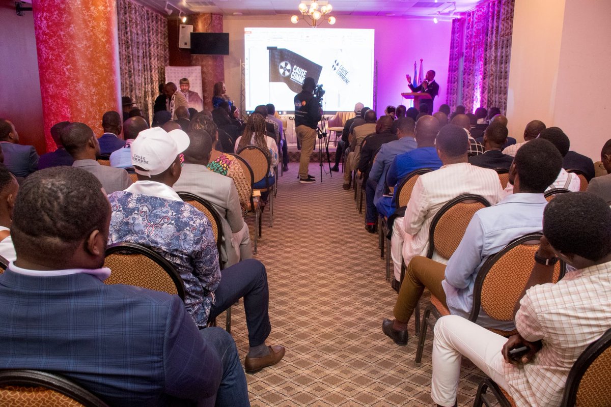 roger_kanyiki's tweet photo. SOIRÉE POLITIQUE, 
Une innovation dans la sphère politique congolaise.

Je vois,je regarde et je confirme que la CAUSE EST COMMUNE!✊🏾
Madame la secrétaire Générale
@belilunt https://t.co/4K5TJVMu4j