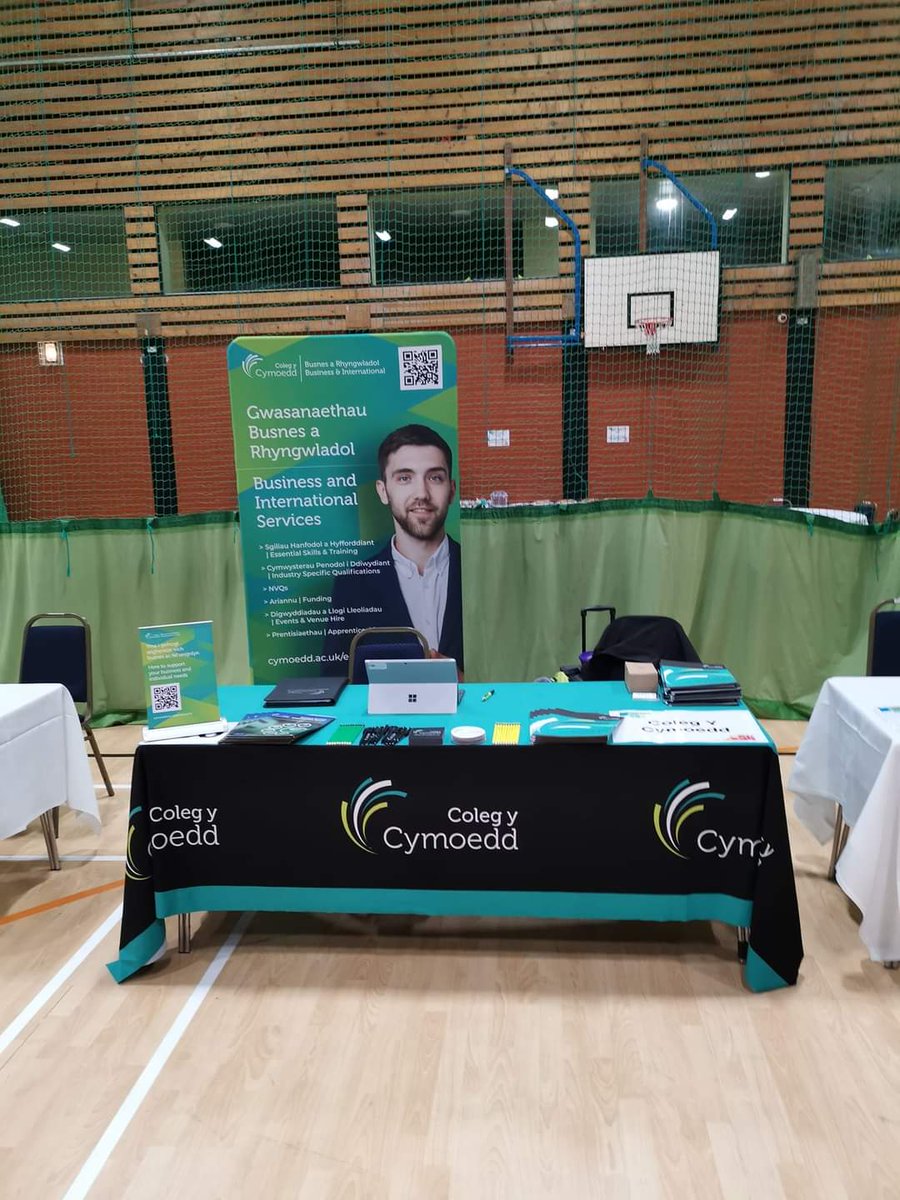 Coleg y Cymoedd supporting UK window staff in Ystrad Sports Centre