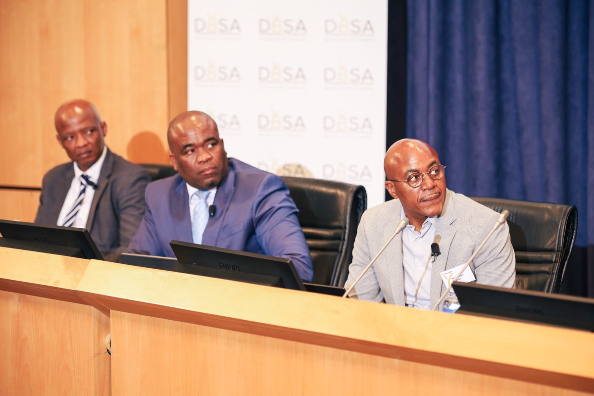 DBSA_Bank's tweet photo. @FaithMangope Chuene Ramphele, GE Infrastructure Delivery Division, Lebogang Seperere , Head: Programmed Development Execution (PDE), and Chucheka Mhlongo, Head: Local Government Support, take on the exciting task of panelling the event as it unfolds live. https://t.co/p02hmQddBe