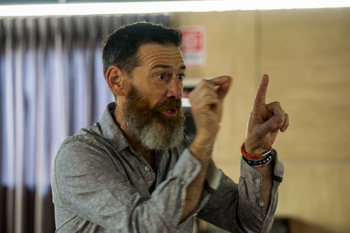 DigiScoreERC's tweet image. Our 1st workshop using the #digitalscore creativity cards with the brilliant students in Naples.
The cards are proving to work in such a great way to think creatively about digital scores.
#soundinnovation #makingmusic #soundesign